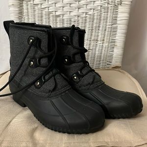 Tommy Hilfiger duck boots